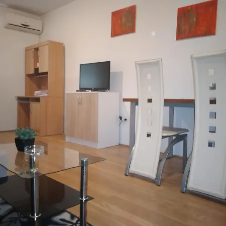 Apartman T &k شقة *