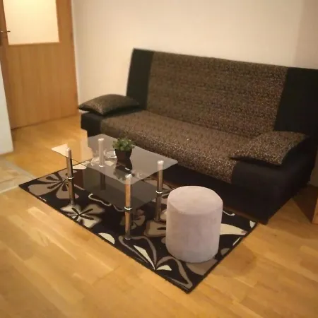 Apartman T &k *